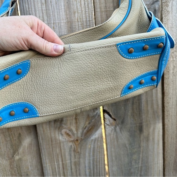 Tod's Blue and Tan Shoulder Bag with Slouchy Design - Picture 9 of 16